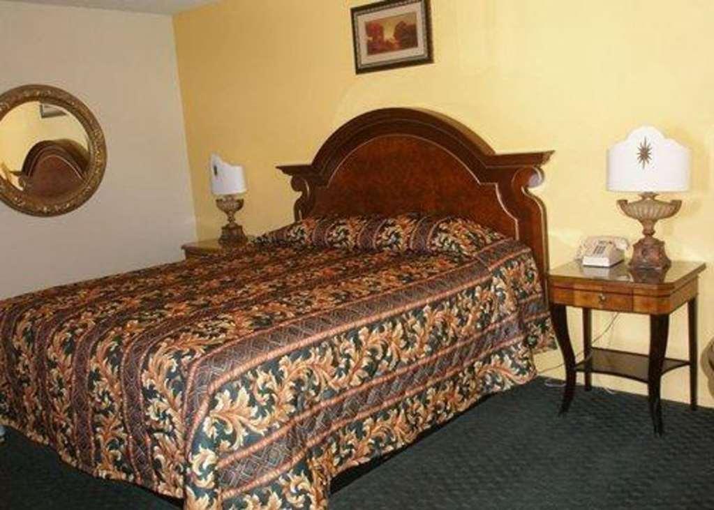 Beyond Stay Hotel Victorville Downtown Habitación foto